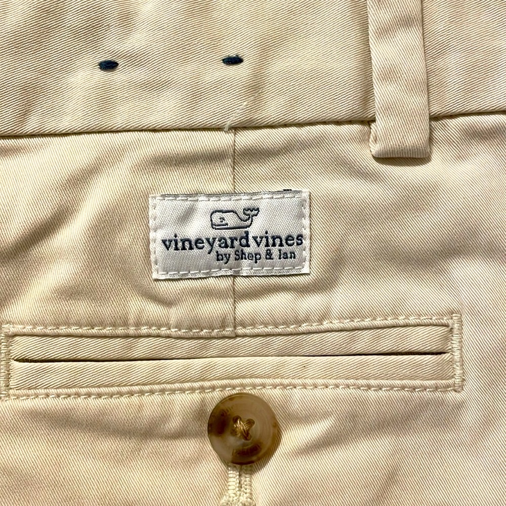 Vineyard Vines by Shep & Ian boy’s khaki pants, size 10 - Picture 4 of 5